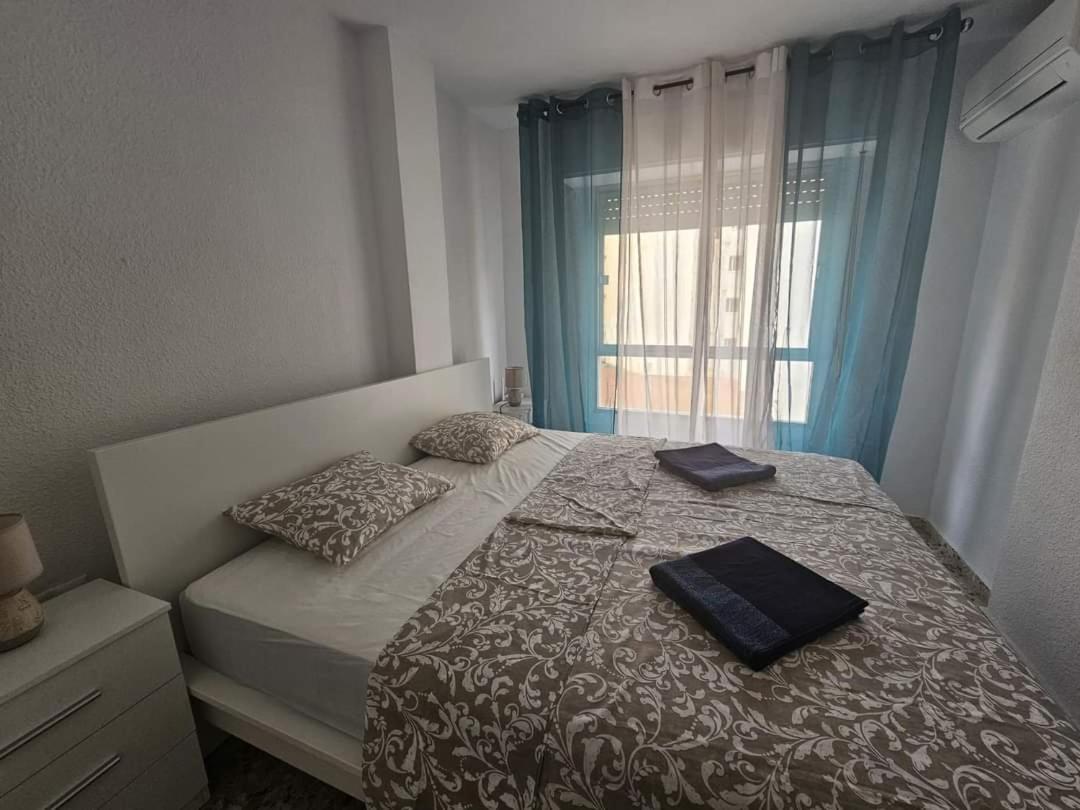 Terezia Apartamento Torrevieja Eksteriør bilde